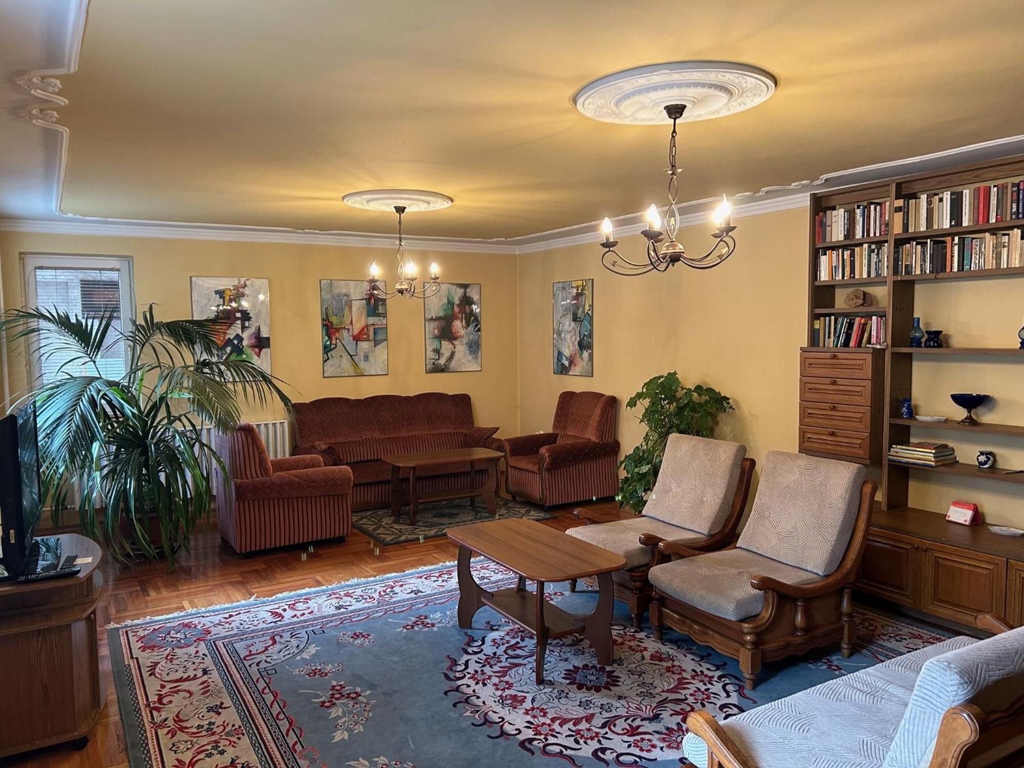 Galeria Vendeghaz Otel Mezőkövesd Dış mekan fotoğraf